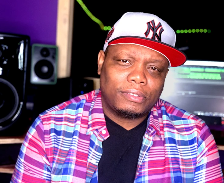 Allen "Fat Fingers" Brown in the studio